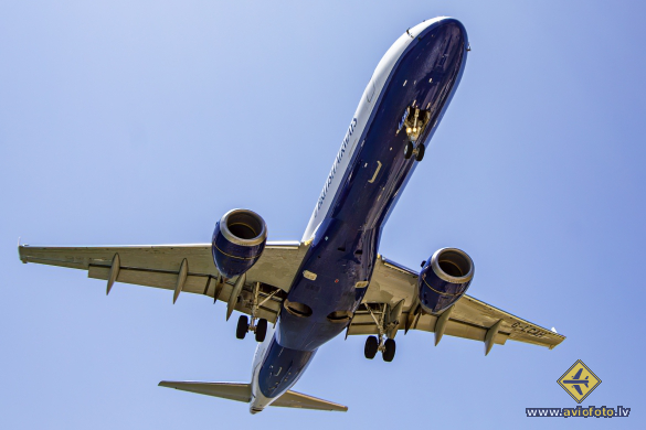Embraer 190SR (ERJ-190-100SR)